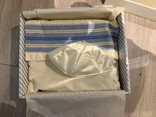 Tallit tallis prayer shawl - prayer,